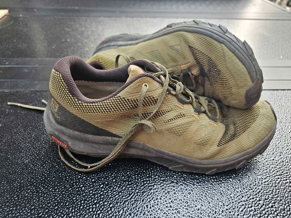 Men's Salomon Hiking boots - EUR 45 1/3  /  US 11  /  UK 10.5